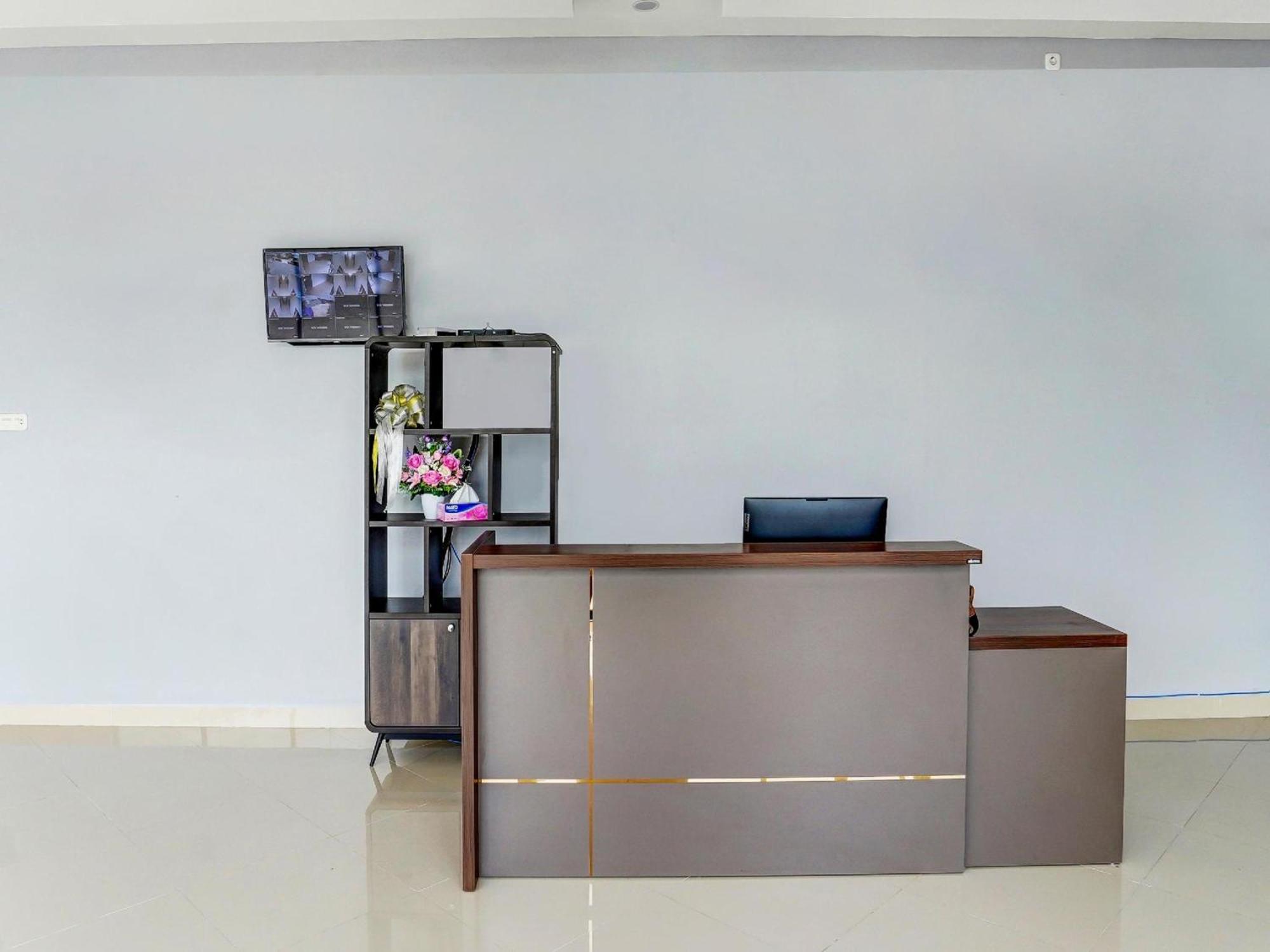 OYO 91181 Beda Arga Residence Medan Bagian luar foto